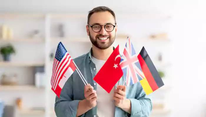 How to plan your finances to study abroad